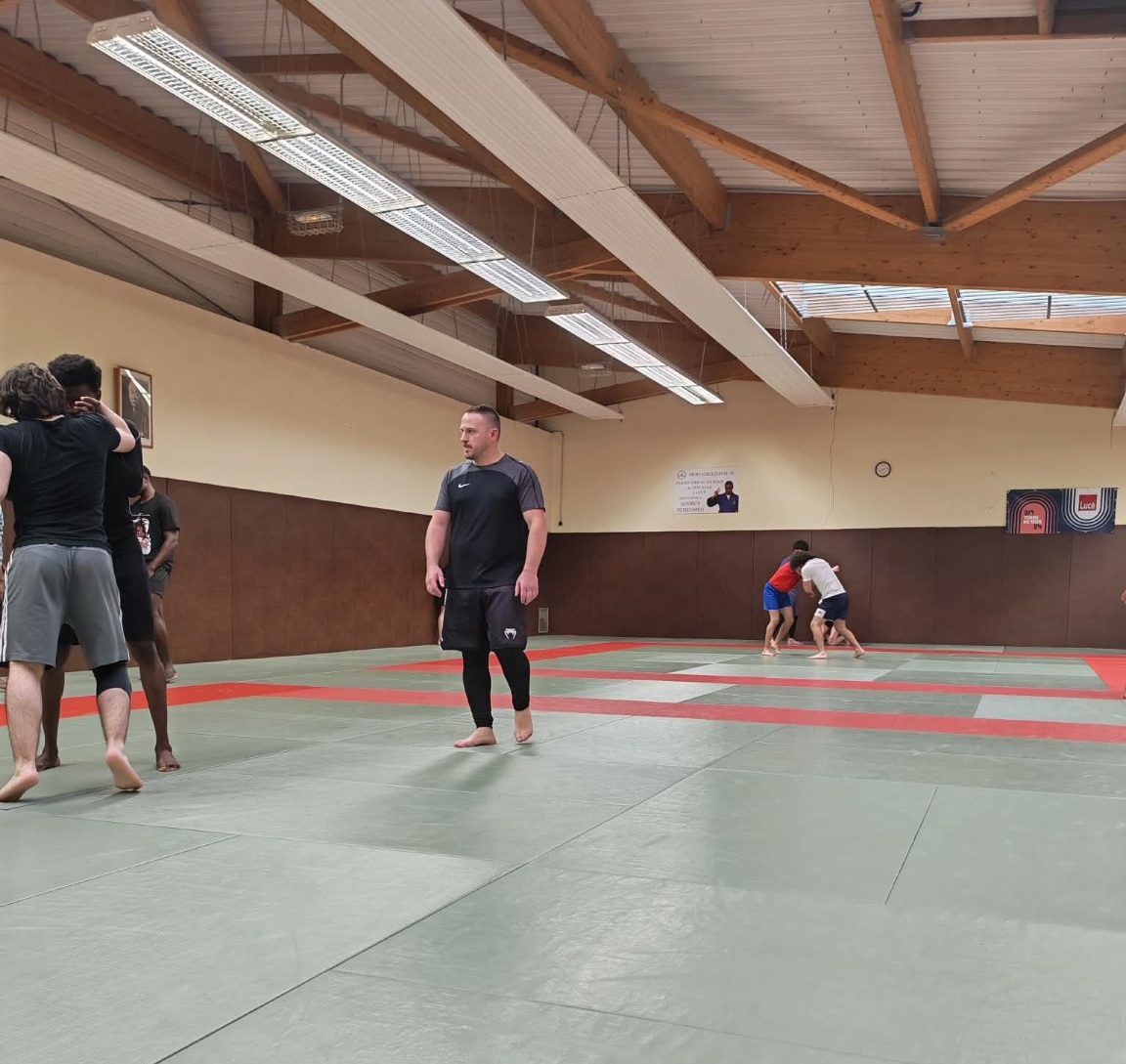 Encadrement lors d’un événement de MMA